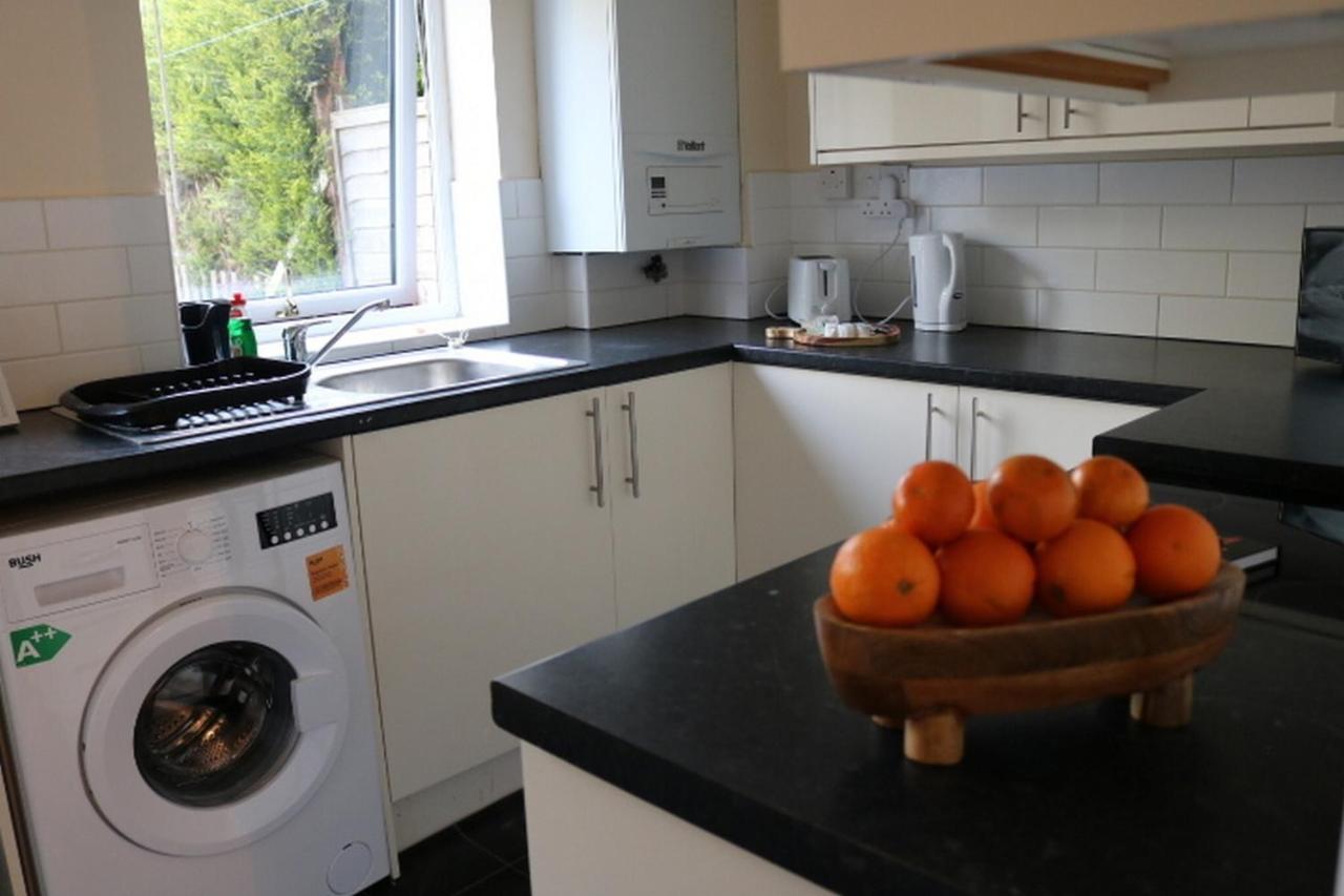 Charming 2 Bed House - Family Friendly Nottingham Exterior foto